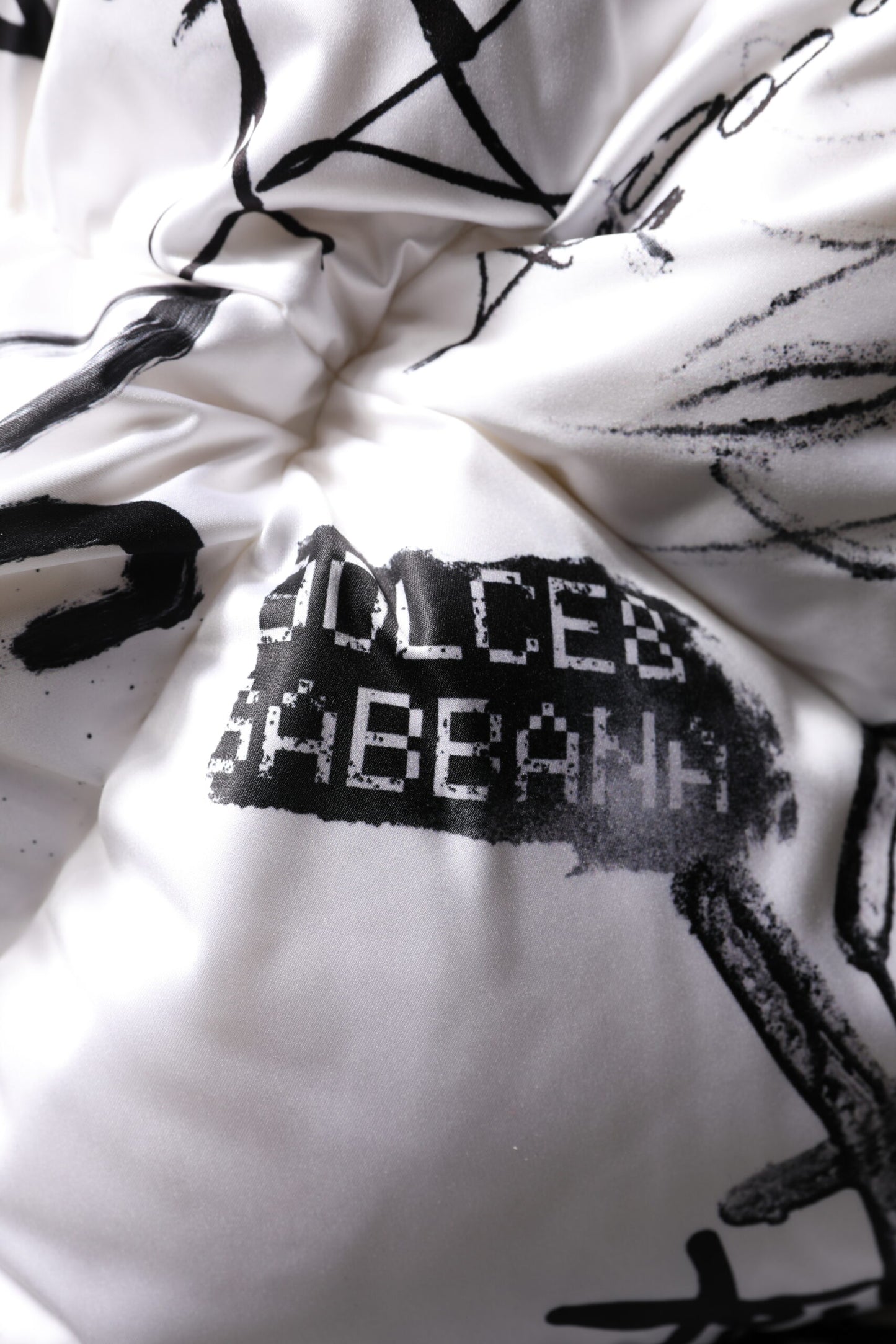 White Polyester Printed Hood Quilted Hat