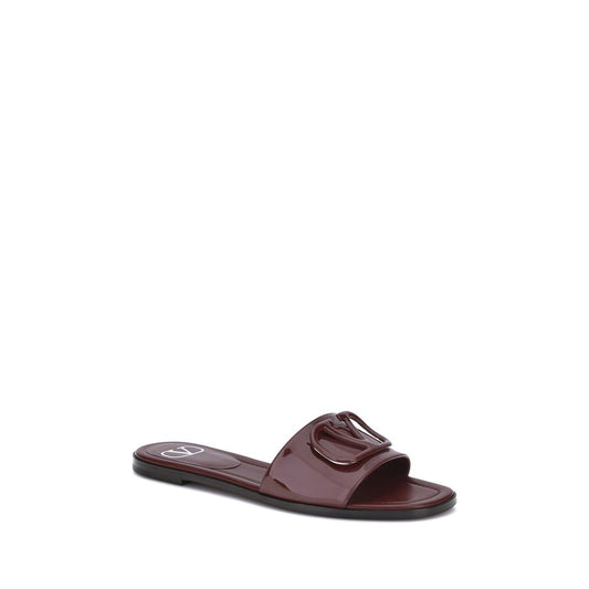 Patent leathe VLogo slide Sandals