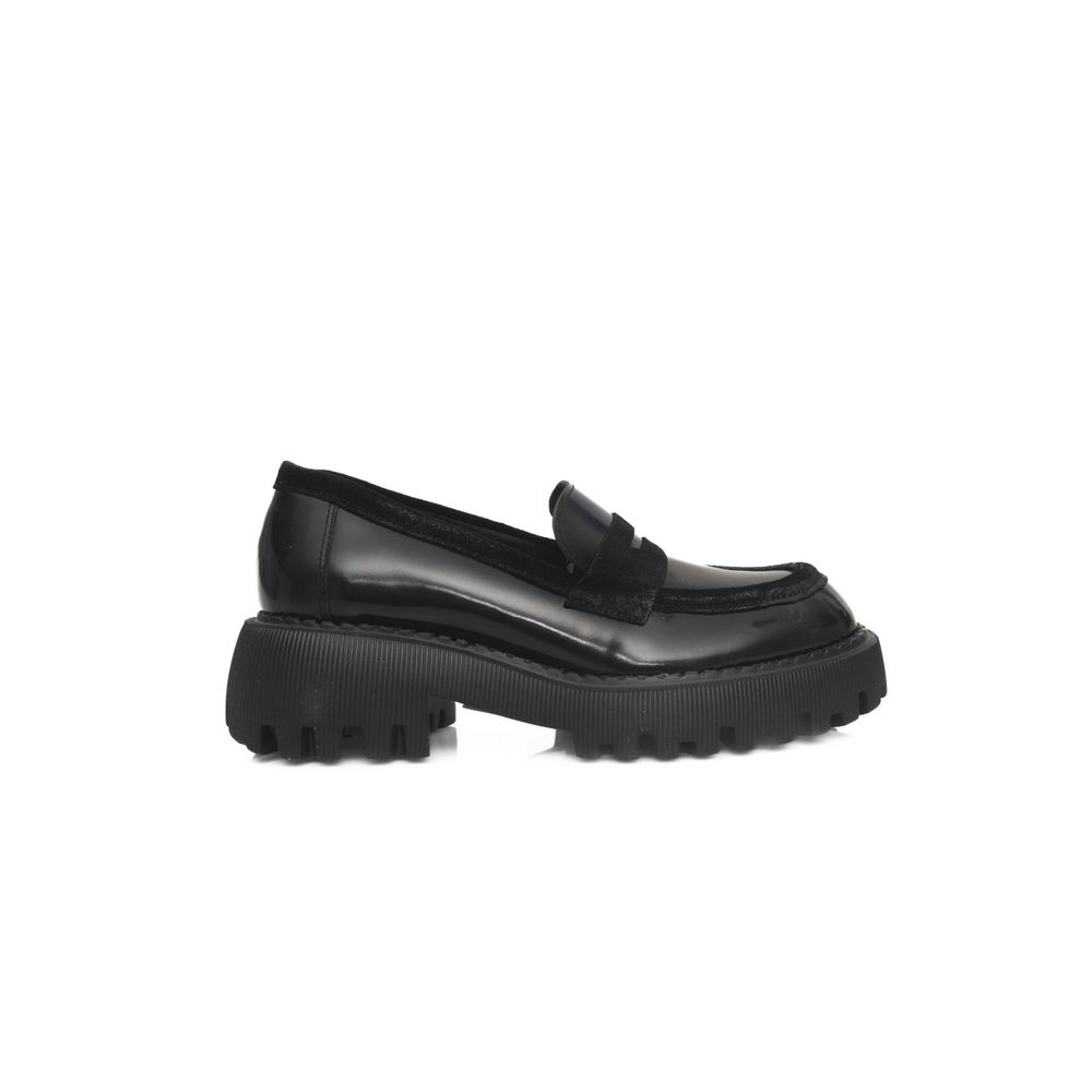 Black Calfskin Women Loafer