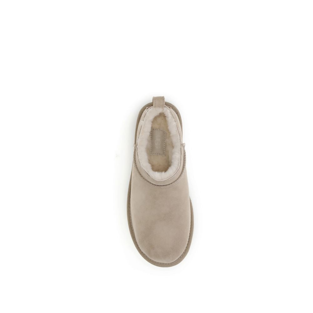 Beige Leather Moccassin