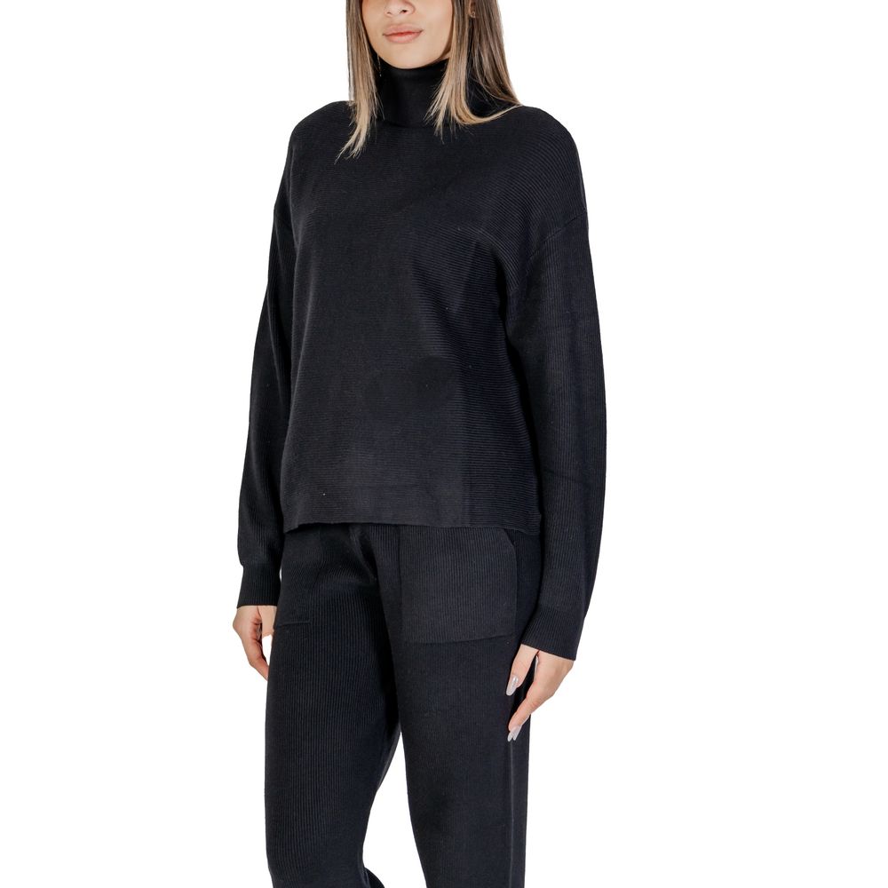 Black Viscose Turtleneck